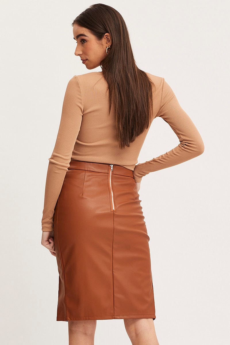 Beige High Rise Skirt Front Split Faux Leather - Image 5