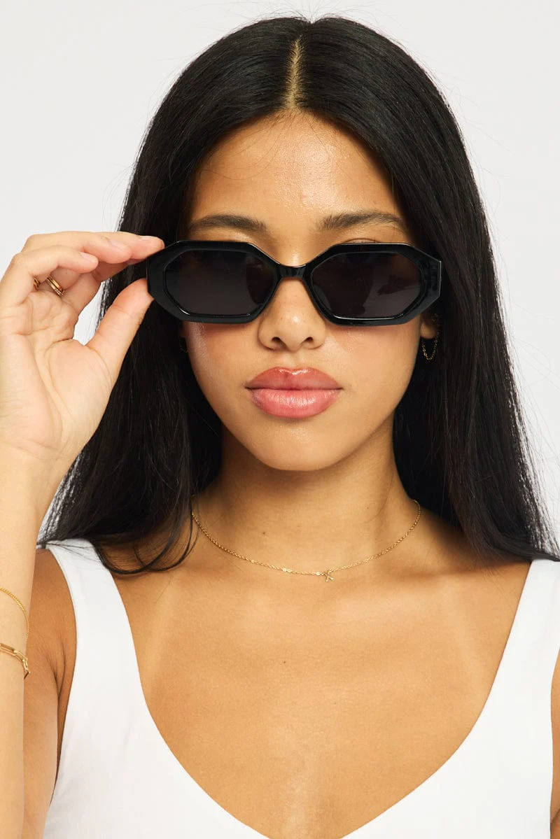 Black Animal Print Fashion Sunglasses - Image 2