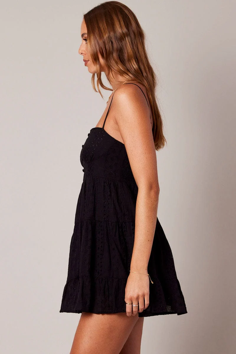 Black Fit and Flare Dress Sleeveless Broidery - Image 4