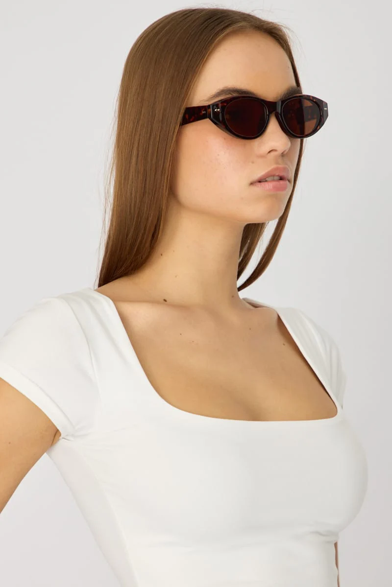 Brown Animal Print Fashion Sunglasses - Image 2