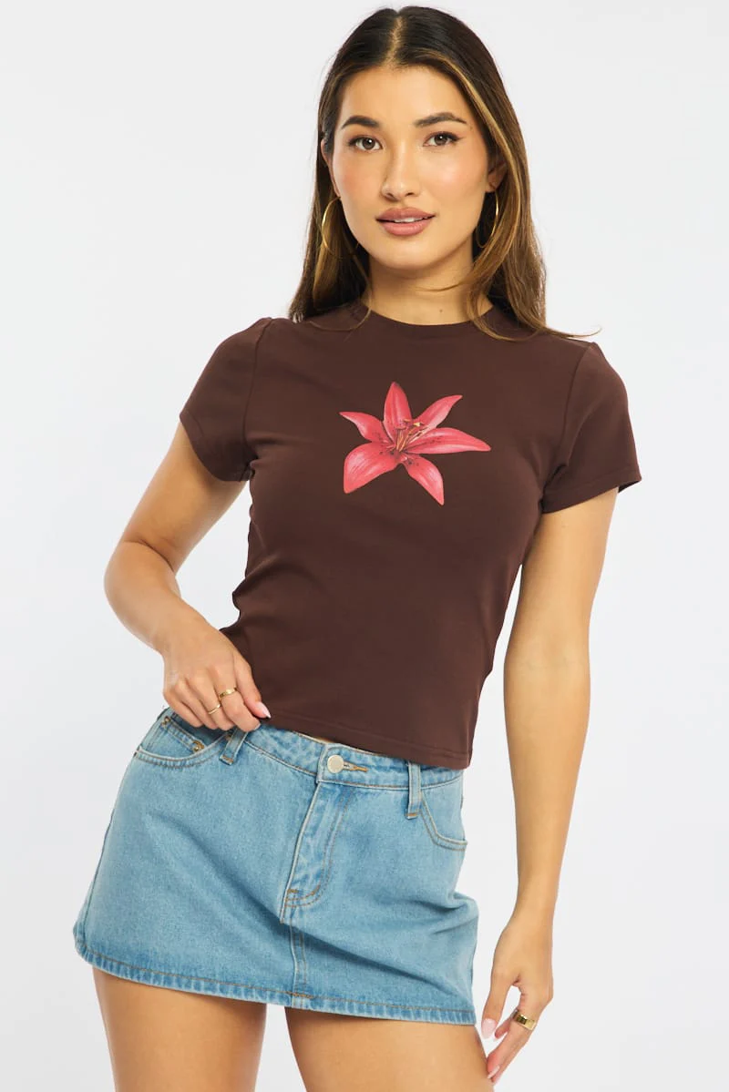 Brown Graphic Tee Short Sleeve - Image 3