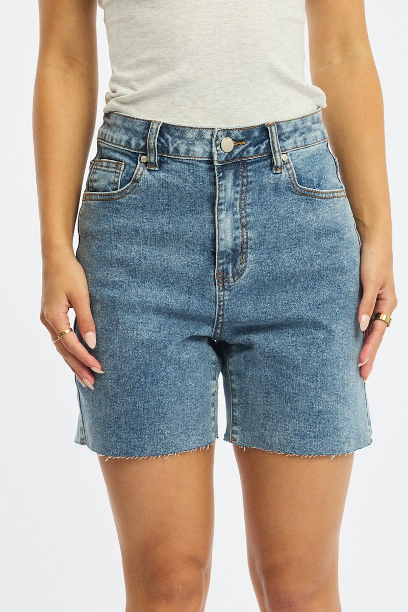 Denim Burmuda Shorts Mid Rise - Image 2