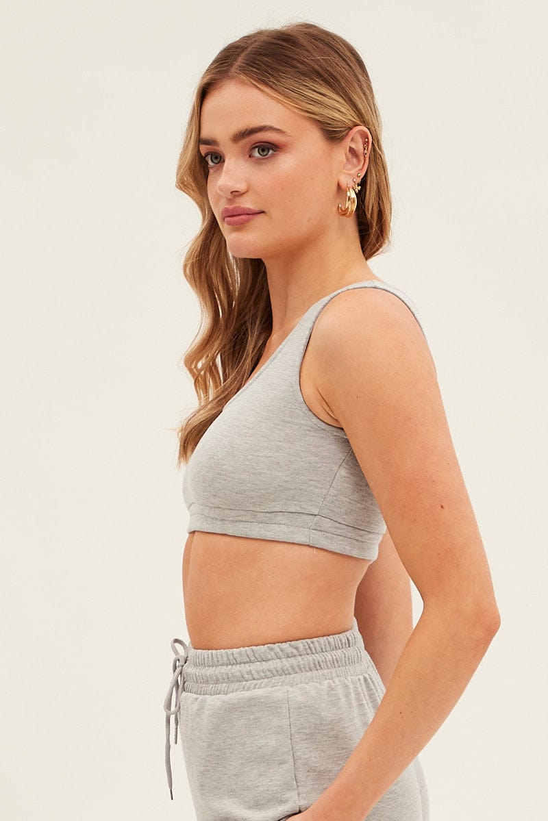 Grey Basic Crop Top - Image 4