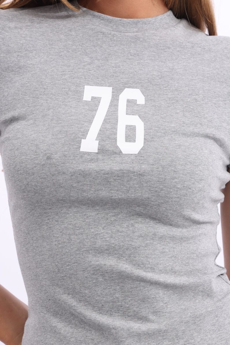 Grey Graphic Tee Short Sleeve - Image 5
