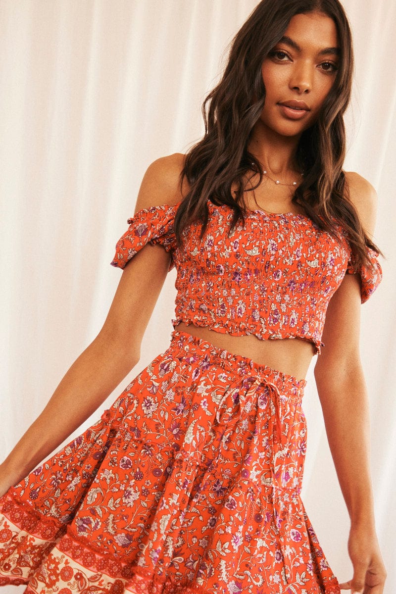 Red Boho Crop Top Short Sleeve Square Neck Shirred - Image 3