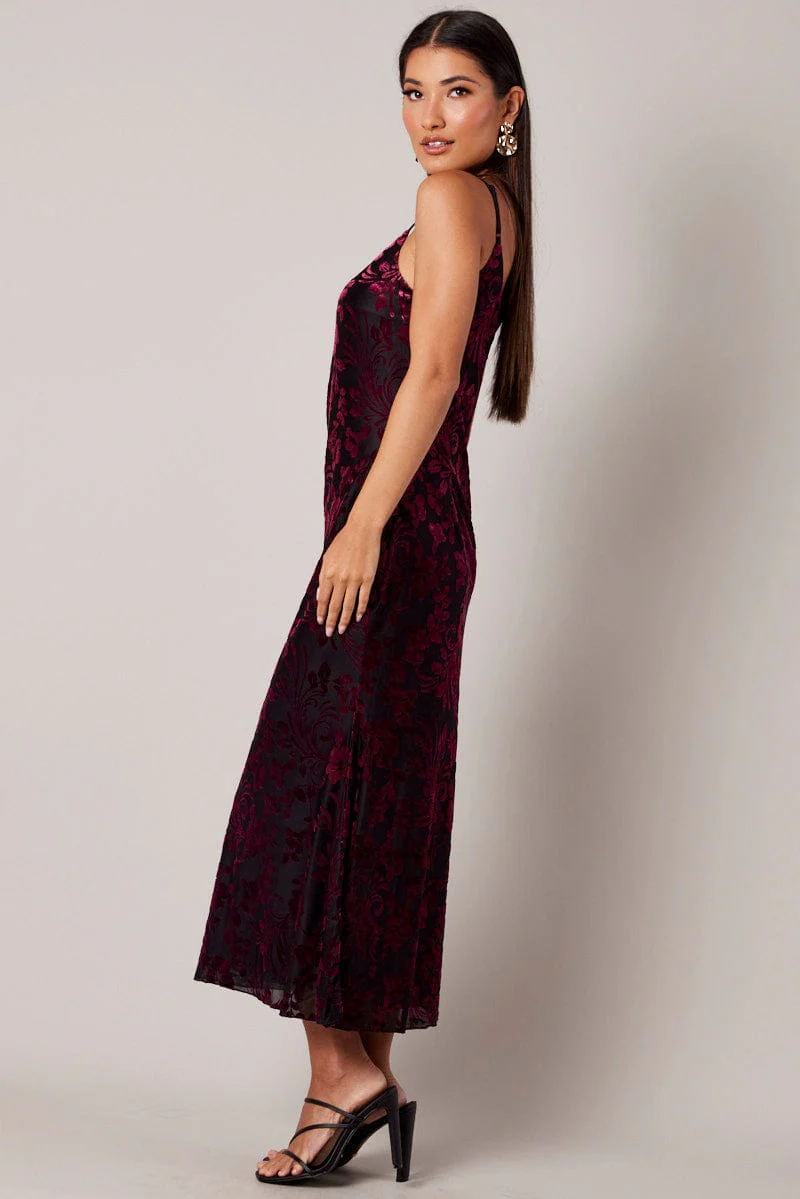 Red Maxi Dress Sleeveless Scoop Neck Burn Out - Image 4