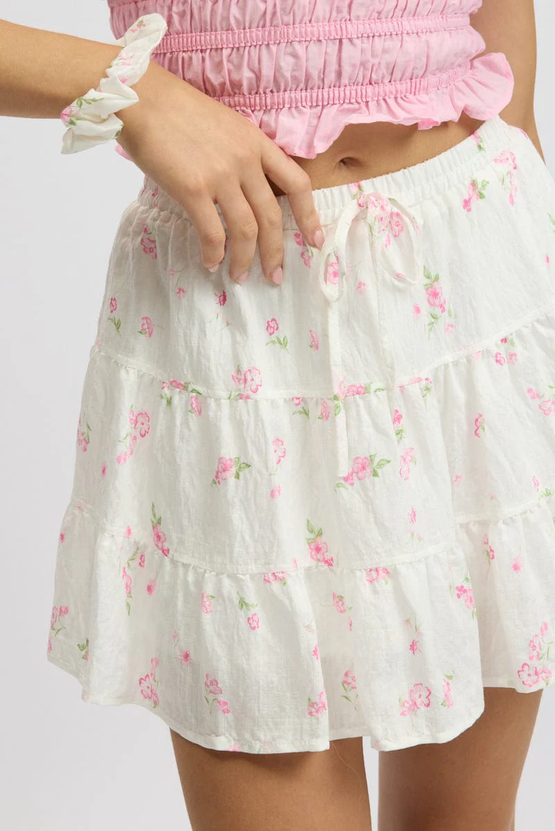 White Ditsy Skater Skirt High Rise Tiered Mini Lined - Image 6