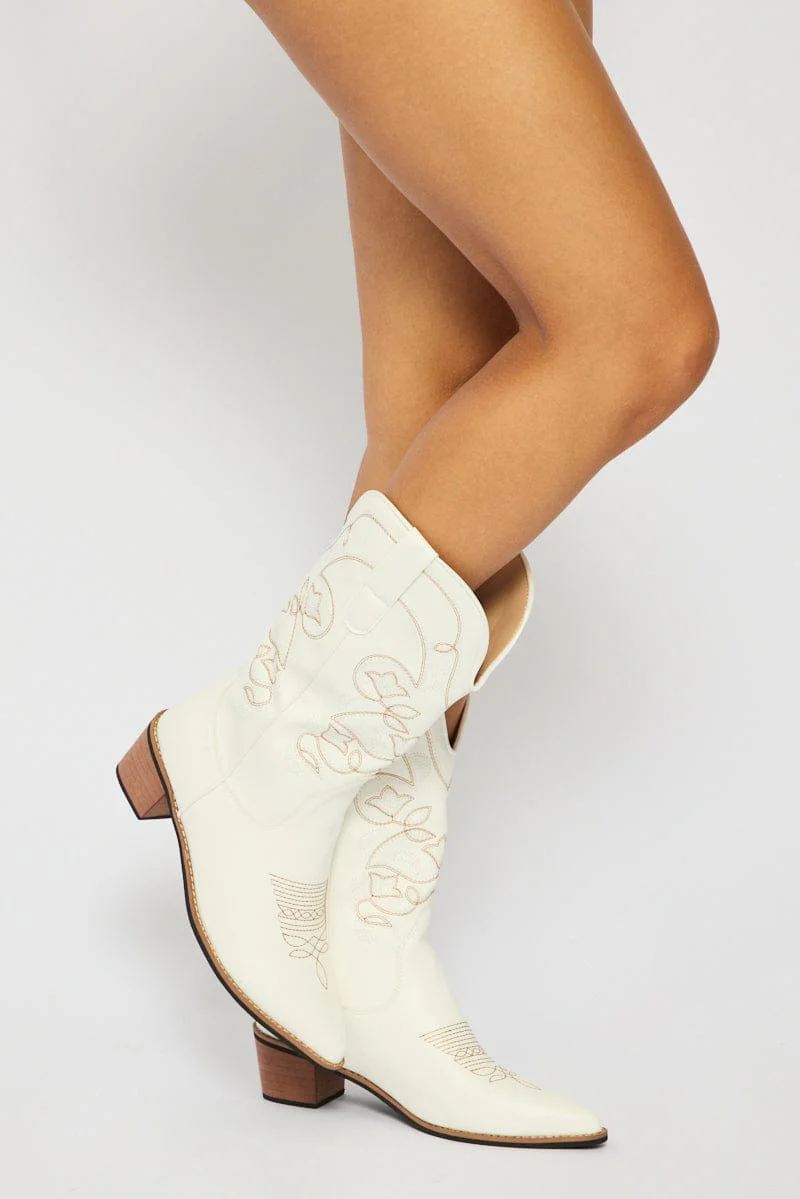 White Embroidered Western Cowboy Boots - Image 3