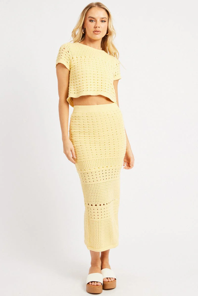 Yellow Knit Top Short Sleeve Crew Neck - Image 2